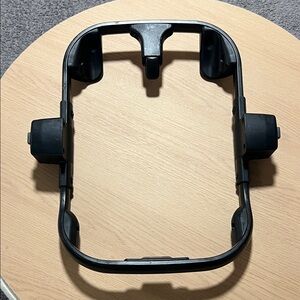 Nuna PIPA Car Seat Ring Adapter for Uppababy Vista